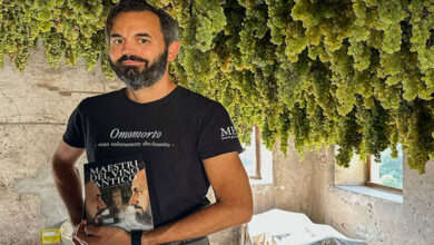 Stefano Menti con il libro Maestri del Vino Antico