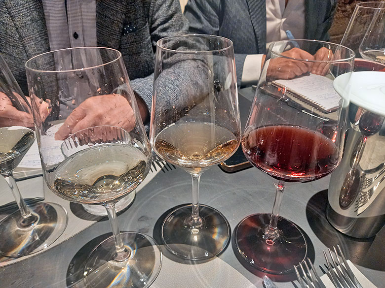 I vini della Tenuta Etna Nord nel calice