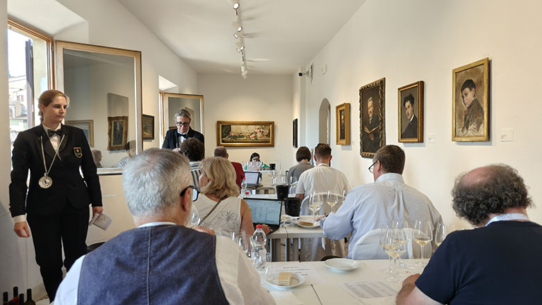 Degustazione delle nuove annate al Museo De Grada