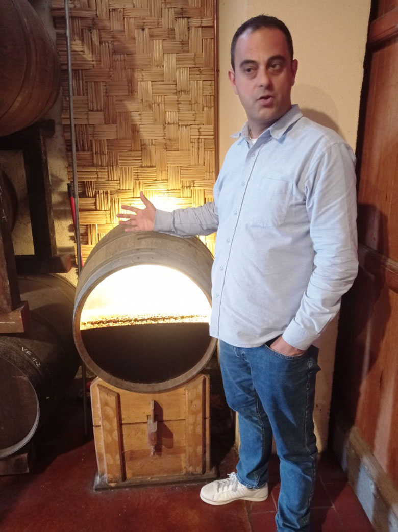 Mauro Contini e la botte dimostrativa del flor