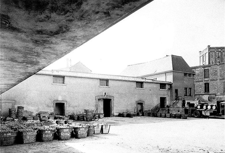 Le Mesnil, foto storica esterno cantina
