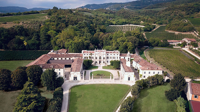 Villa Mosconi Bertani